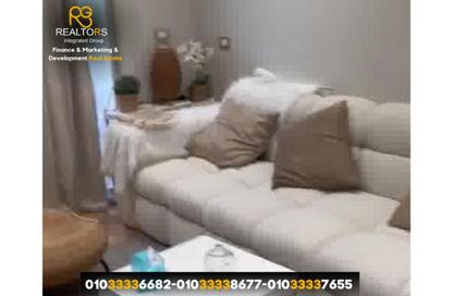 فيلا - 4 غرف نوم - 4 حمامات للبيع في فرست هايتس - محور 26 يوليو - مدينة 6 أكتوبر - الجيزة