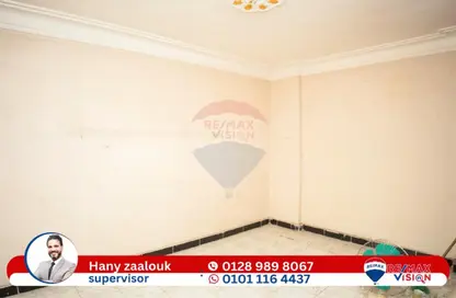 Apartment - 3 Bedrooms - 1 Bathroom for sale in Al Soyoof St. - Seyouf - Hay Awal El Montazah - Alexandria