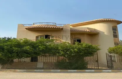 فيلا - 6 غرف نوم - 4 حمامات للبيع في زيزينيا للإسكان العائلي - كمبوندات التجمع الخامس - التجمع الخامس - مدينة القاهرة الجديدة - القاهرة