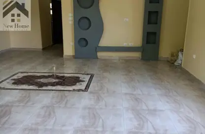 Duplex - 5 Bedrooms - 4 Bathrooms for sale in El Yasmeen 7 - El Yasmeen - New Cairo City - Cairo