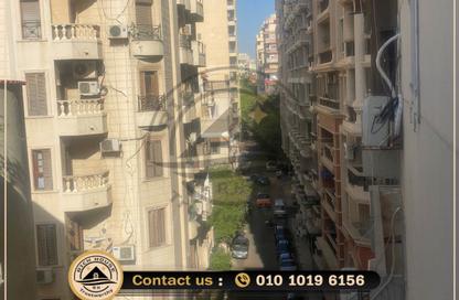 Apartment - 2 Bedrooms - 2 Bathrooms for sale in Kafr Abdo - Roushdy - Hay Sharq - Alexandria