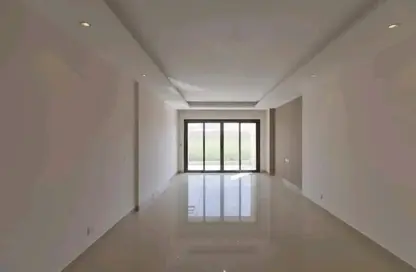 Apartment - 3 Bedrooms - 3 Bathrooms for sale in Village West - Sheikh Zayed Compounds - Sheikh Zayed City - Giza