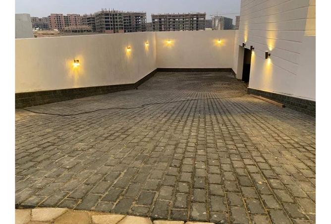 8357448 - Property Image 2