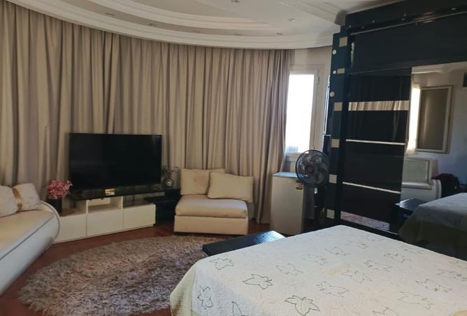 8204540 - Property Image 2