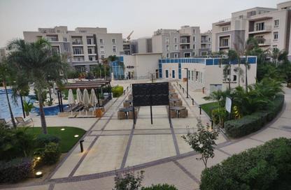 Apartment - 3 Bedrooms - 3 Bathrooms for sale in October Plaza - 6 October Compounds - 6 October City - Giza