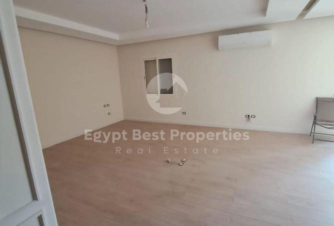8133607 - Property Main Image