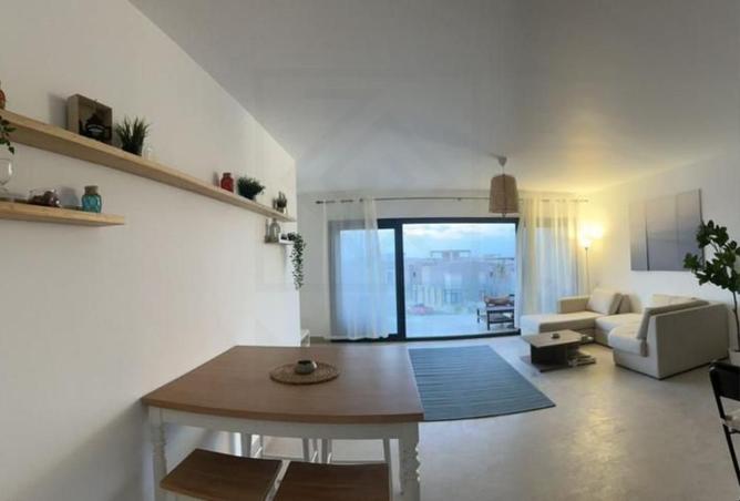 8363300 - Property Image 3