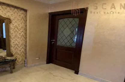 Apartment - 3 Bedrooms - 2 Bathrooms for sale in El Rehab Extension - Al Rehab - New Cairo City - Cairo