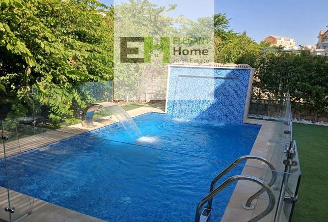 8300189 - Property Image 3