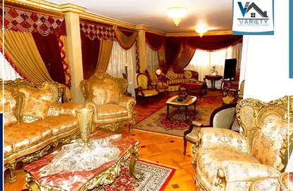 دوبلكس - 3 غرف نوم - 3 حمامات للبيع في شارع متفرع من ملك حفنى - فيكتوريا - حي اول المنتزة - الاسكندرية