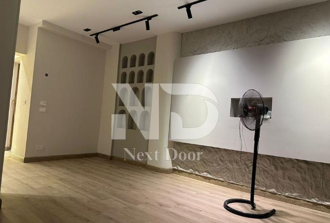 8403590 - Property Main Image