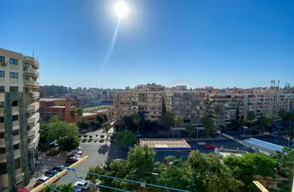 شقة - 3 غرف نوم - 2 حمامات للبيع في سموحة - حي شرق - الاسكندرية