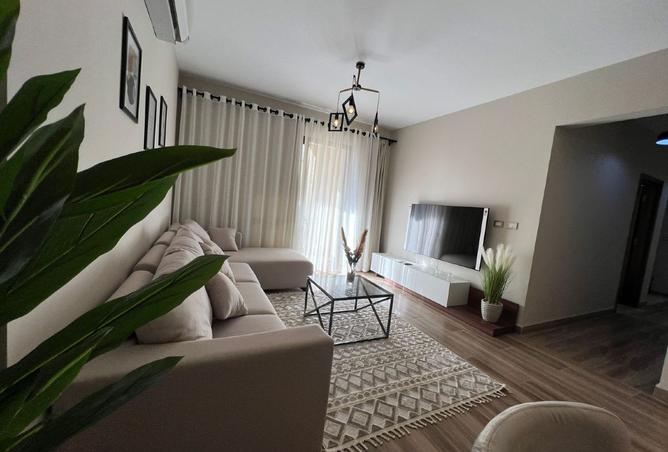 8326656 - Property Image 2