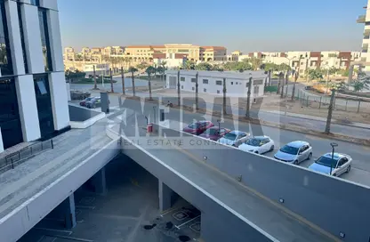 Office Space - Studio - 1 Bathroom for rent in Hyde Park Business District Mall - South Teseen St. - The 5th Settlement - New Cairo City - Cairo