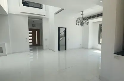 فيلا - 3 غرف نوم - 4 حمامات للبيع في الجريا - كمبوندات الشيخ زايد - الشيخ زايد - الجيزة