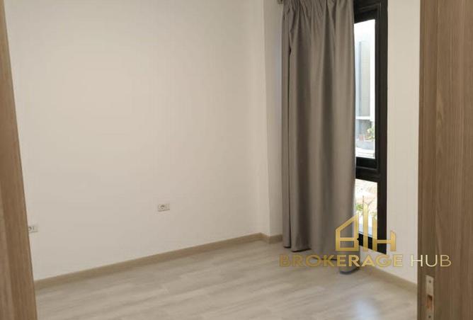 8252728 - Property Image 3