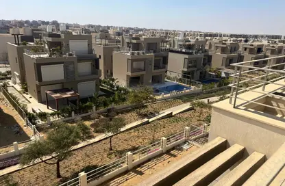 Villa - 4 Bedrooms - 5 Bathrooms for sale in Palm Hills New Cairo - 5th Settlement Compounds - The 5th Settlement - New Cairo City - Cairo