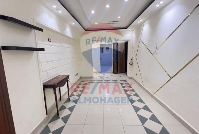 8086661 - Property Image 2