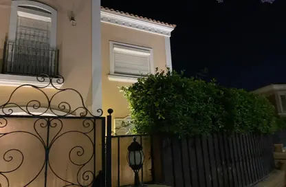 Villa - 3 Bedrooms - 3 Bathrooms for sale in Mivida - 5th Settlement Compounds - The 5th Settlement - New Cairo City - Cairo