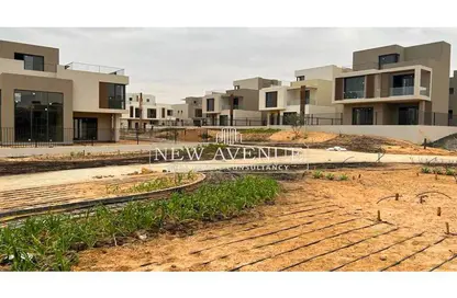 Townhouse - 5 Bedrooms - 4 Bathrooms for sale in Sodic East - 6th District - New Heliopolis - Cairo