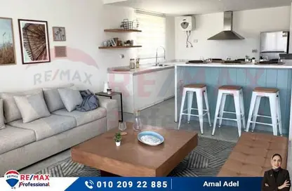 فيلا - 5 غرف نوم - 6 حمامات للبيع في جيفيرا - راس الحكمة - الساحل الشمالي