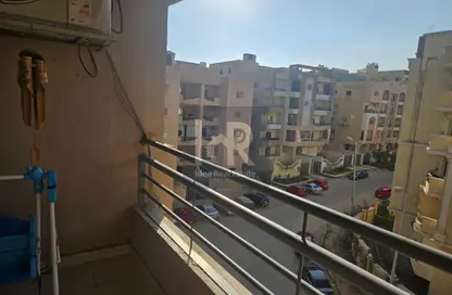 Apartment - 2 Bedrooms - 2 Bathrooms for sale in South Lotus - El Lotus - New Cairo City - Cairo