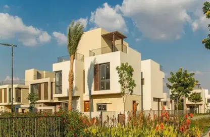 Villa - 3 Bedrooms - 4 Bathrooms for sale in Sodic East - 6th District - New Heliopolis - Cairo