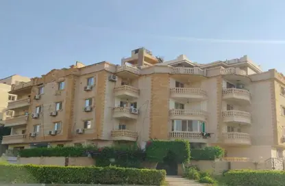 شقة - 3 غرف نوم - 2 حمامات للبيع في المجاورة الاولي - المنطقة التاسعة - مدينة الشروق - القاهرة