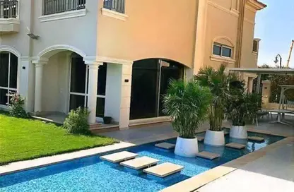 فيلا - 6 غرف نوم - 7 حمامات للبيع في نيوم اكتوبر - التوسعات الشمالية - مدينة 6 أكتوبر - الجيزة