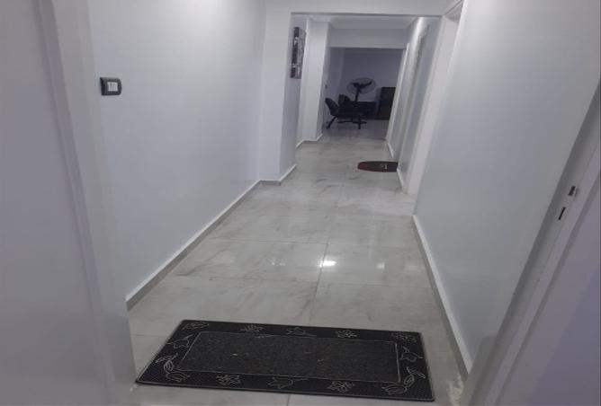 8061430 - Property Image 2