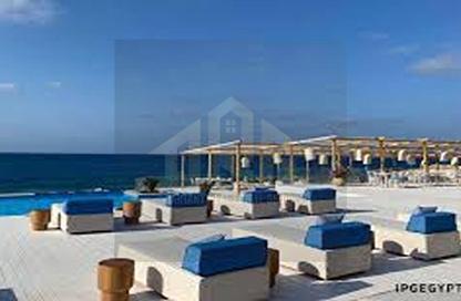 Chalet - 2 Bedrooms - 2 Bathrooms for sale in Mountain View - Ras Al Hekma - North Coast