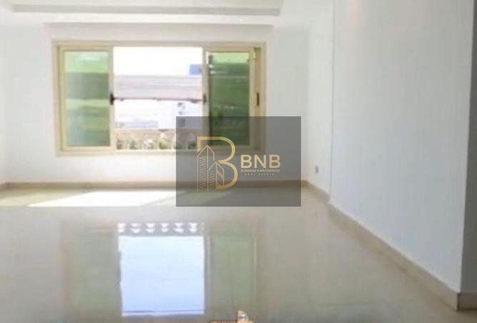 8259985 - Property Image 3