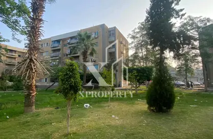 Apartment - 3 Bedrooms - 2 Bathrooms for sale in 1st District - 6 October City - Giza