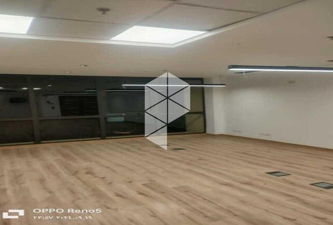 8224098 - Property Image 2