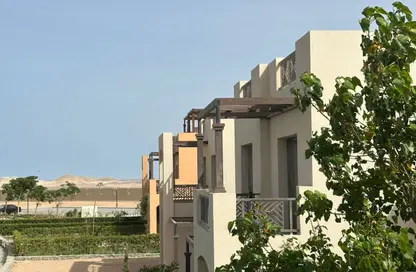 منزل مزدوج - 3 غرف نوم - 3 حمامات للبيع في مكادي اوراسكوم - مكادي - الغردقة - محافظة البحر الاحمر