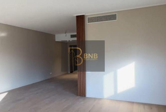 8338202 - Property Image 2