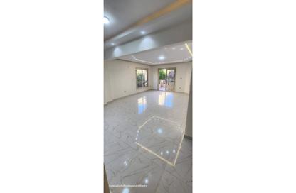 Apartment - 3 Bedrooms - 2 Bathrooms for sale in Al Khamayel city - Sheikh Zayed Compounds - Sheikh Zayed City - Giza