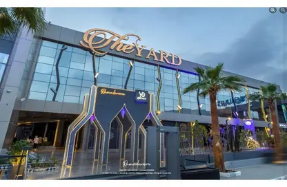 Retail - Studio - 1 Bathroom for sale in The Yard Mall - New Cairo City - Cairo