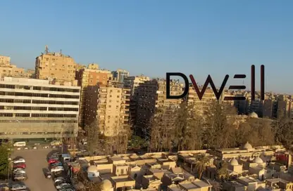 نصف طابق - استوديو - 3 حمامات للبيع في شارع نبيل الوقاد - ارض الجولف - مصر الجديدة - القاهرة