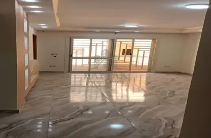 Apartment - 2 Bedrooms - 1 Bathroom for rent in Degla Palms - Al Wahat Road - 6 October City - Giza