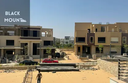 منزل مزدوج - 4 غرف نوم - 4 حمامات للبيع في نيو جيزة - طريق مصر اسكندرية الصحراوي - مدينة 6 أكتوبر - الجيزة