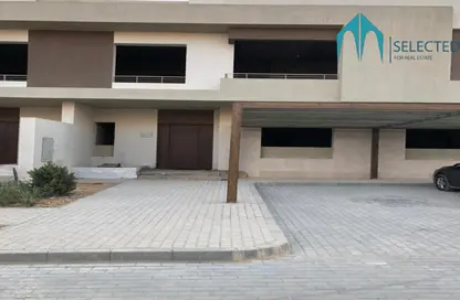 تاون هاوس - 3 غرف نوم - 4 حمامات للبيع في ذا كراون - طريق مصر اسكندرية الصحراوي - مدينة 6 أكتوبر - الجيزة