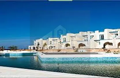 Chalet - 2 Bedrooms - 2 Bathrooms for sale in Mountain View - Ras Al Hekma - North Coast