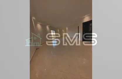 Apartment - 3 Bedrooms - 3 Bathrooms for rent in El Yasmeen 8 - El Yasmeen - New Cairo City - Cairo