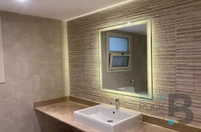 شقة - 3 غرف نوم - 3 حمامات للايجار في نيو جيزة - طريق مصر اسكندرية الصحراوي - مدينة 6 أكتوبر - الجيزة