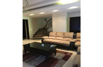 Townhouse - 3 Bedrooms - 3 Bathrooms for rent in Royal City - Sheikh Zayed Compounds - Sheikh Zayed City - Giza