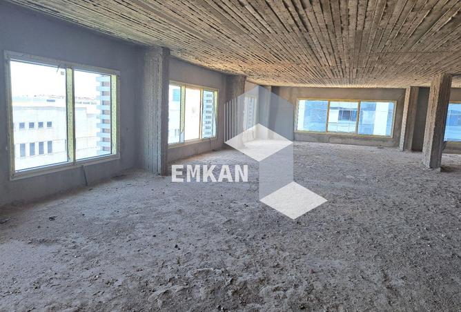 8313705 - Property Image 2