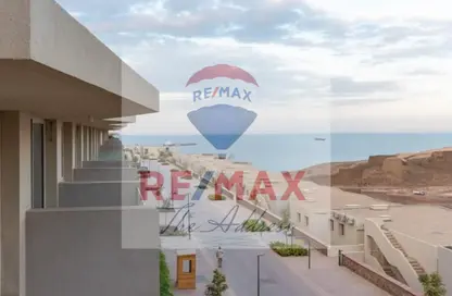 Chalet - 2 Bedrooms - 1 Bathroom for sale in IL Monte Galala - Al Ain Al Sokhna - Suez