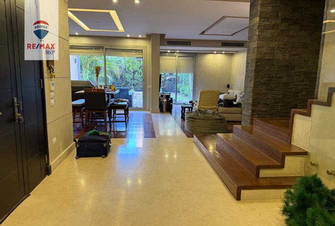 7460064 - Property Image 2