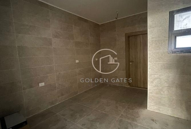 7986800 - Property Image 2